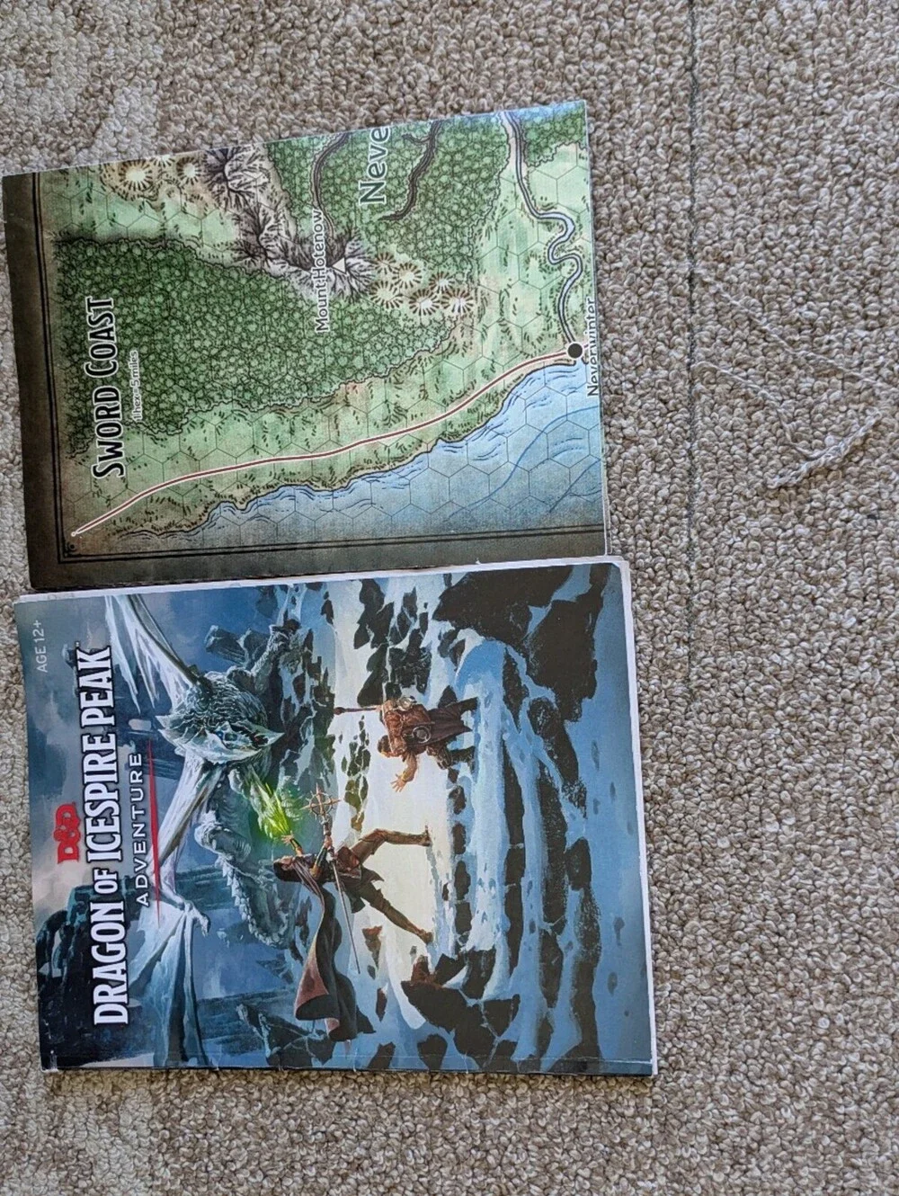 Dungeons Dragons 5e Book Lot Players Handbook Essentials Kit Map Young Guide